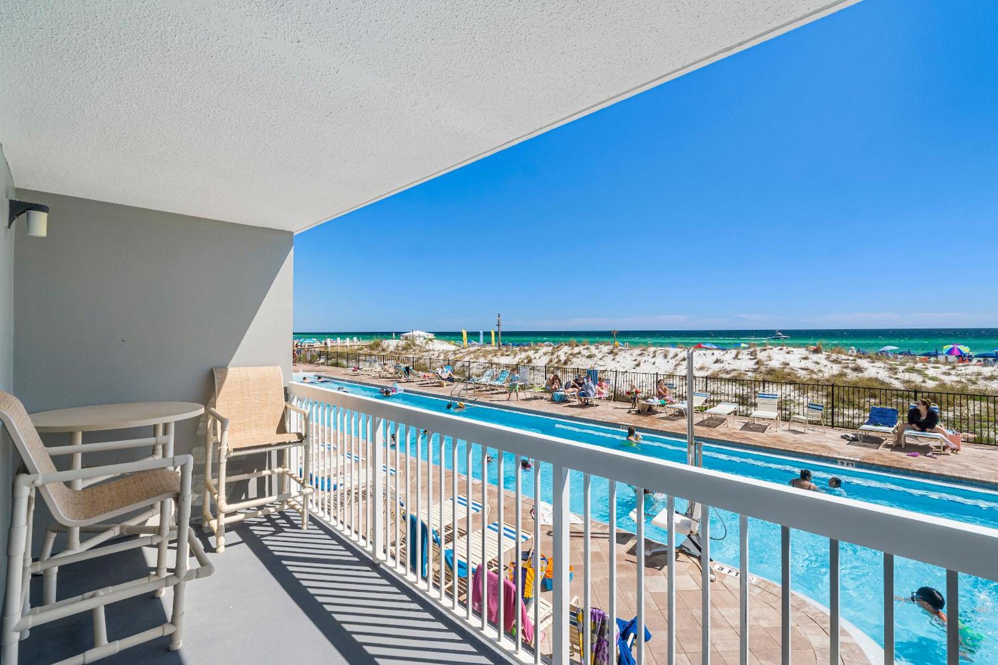 Pelican Beach Resort By Panhandle Getaways Дестін Номер фото